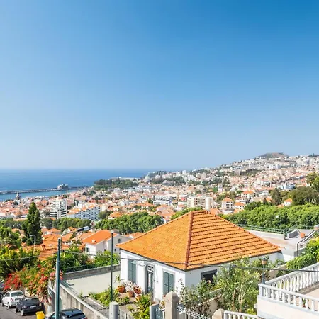 بيت للعطل Diogo House - View فونشال