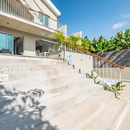 Diogo House - View *