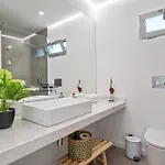 Diogo House - View